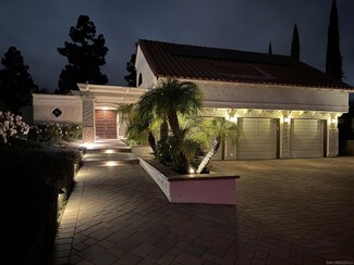 12226 Kingsgate Square, San Diego, CA 92128