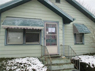 108 E Plum St, Chesterfield, IN 46017