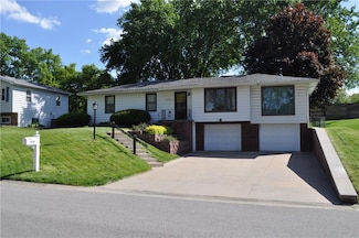 1514 Frankie Ln, Saint Joseph, MO 64503