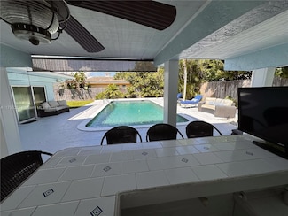3407 Beacon St, Pompano Beach, FL 33062