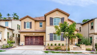 1081 Summit Oak Dr, Lake Forest, CA 92679