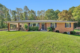 5062 Keffer Rd, Catawba, VA 24070