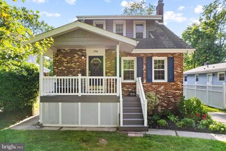 708 Grove St, Haddonfield, NJ 08033
