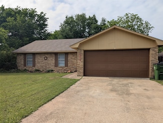 12419 Sparrow Ct, Balch Springs, TX 75180