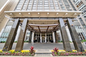 655 W Irving Park Rd Unit 2704, Chicago, IL 60613