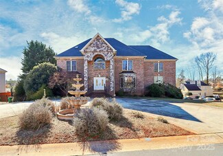4029 Wild Nursery Ct, Charlotte, NC 28215