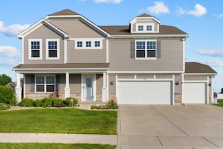 8933 Mill Creek Rd, Cedar Lake, IN 46303
