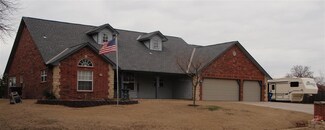 207 California, Enid, OK 73701