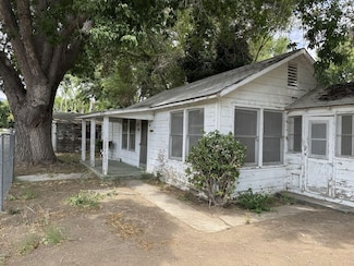 601 W Yaney St, Bishop, CA 93514