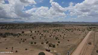 1595 E Verde Ranch Rd, Paulden, AZ 86334