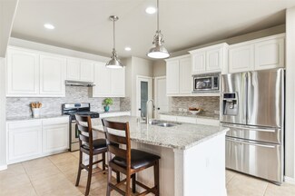 420 Westminster Dr, Lewisville, TX 75056
