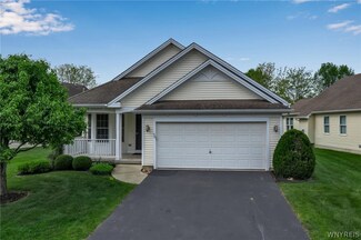 50 French Oaks Ln Unit 5A, East Amherst, NY 14051