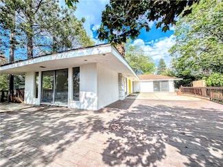 485 California 173, Lake Arrowhead, CA 92352