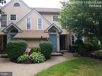221 Allem Ln Unit 221, Perkasie, PA 18944