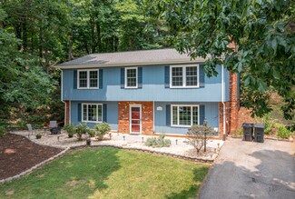 314 Scalybark Dr, Blue Ridge, VA 24064