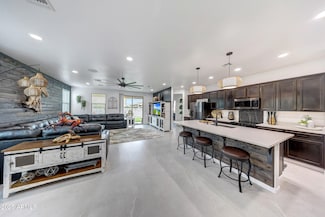 22282 N 184th Ln, Surprise, AZ 85387