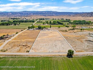 1219 M 1 4 Rd, Loma, CO 81524