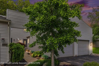 1146 S Ridge Rd, Lansing, MI 48917