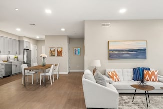 11 Walley St Unit 305, Boston, MA 02128