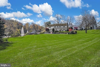 1315 Pineville Rd, New Hope, PA 18938
