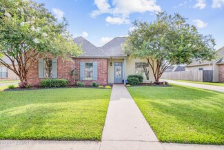 413 Hillbrooke Dr, Broussard, LA 70518