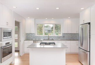 309 Del Mar Dr, Madison, WI 53704