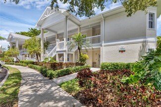 3803 54th Dr W Unit 202, Bradenton, FL 34210