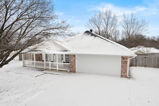 3413 Churchill Dr, Columbia, MO 65201