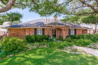 6627 Warm Breeze Ln, Dallas, TX 75248