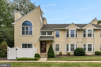 5 Mill Run W, Hightstown, NJ 08520