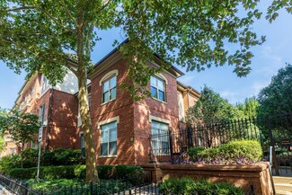 36 W Russell St, Columbus, OH 43215