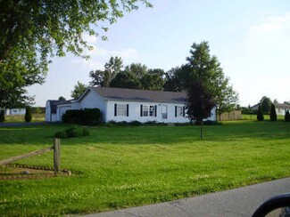 11036 S Nichols Ct, Brookston, IN 47923
