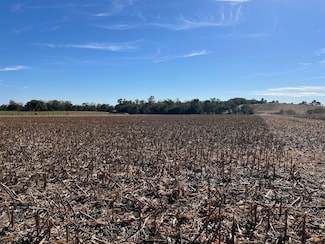 650 County Road R, Yutan, NE 68073