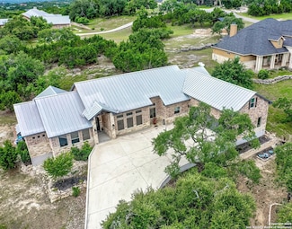 452 Wentworth, Spring Branch, TX 78070