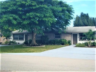 787 106th Ave N, Naples, FL 34108