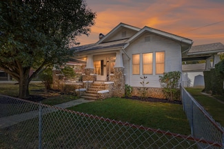 203 Tremont St, Chattanooga, TN 37405