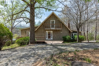 1739 Settlement Rd, Young Harris, GA 30582