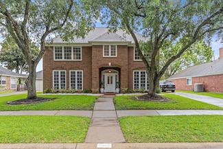 4814 Kirkwall Dr, Sugar Land, TX 77479