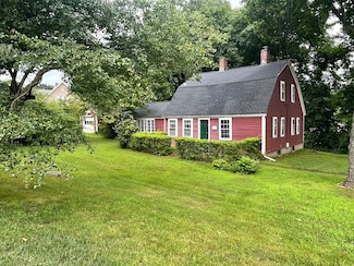39 Worcester St, Grafton, MA 01519
