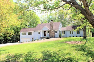 2018 Finley Rd, Walworth, NY 14568