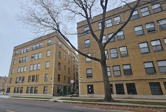 7203 S Yates Blvd Unit 1A, Chicago, IL 60649