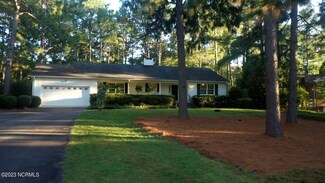 10 Shadow Dr, Whispering Pines, NC 28327
