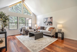 5722 Reinhold St, Fair Oaks, CA 95628