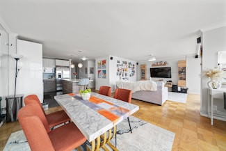 7000 Blvd E Unit 45F, Guttenberg, NJ 07093