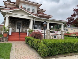 21 Lincoln Ave, Dover, NJ 07801