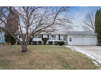 705 Mill Ave, Springville, IA 52336