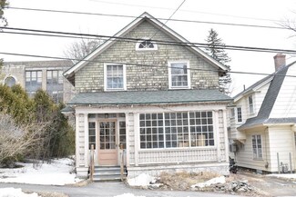 215 French St, Bangor, ME 04401