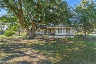 582 Durwood Evans Rd, Beulaville, NC 28518