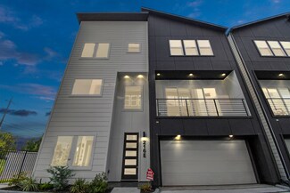 216 E 31st 1/2 St, Houston, TX 77018