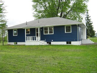 3055 Brown St, Collins, NY 14034
